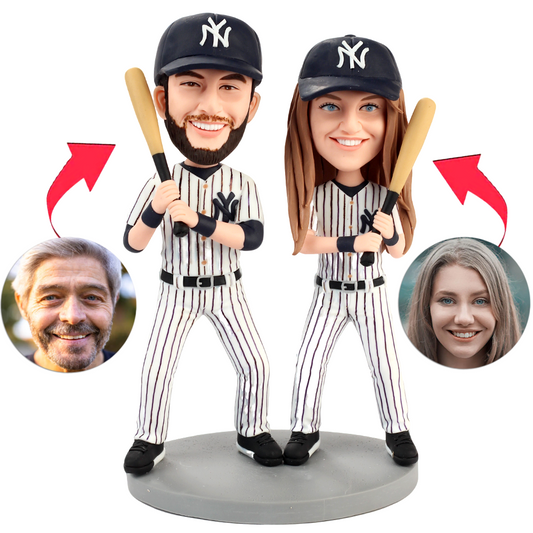 NY Baseball Couple Poses Custom Bobbleheads
